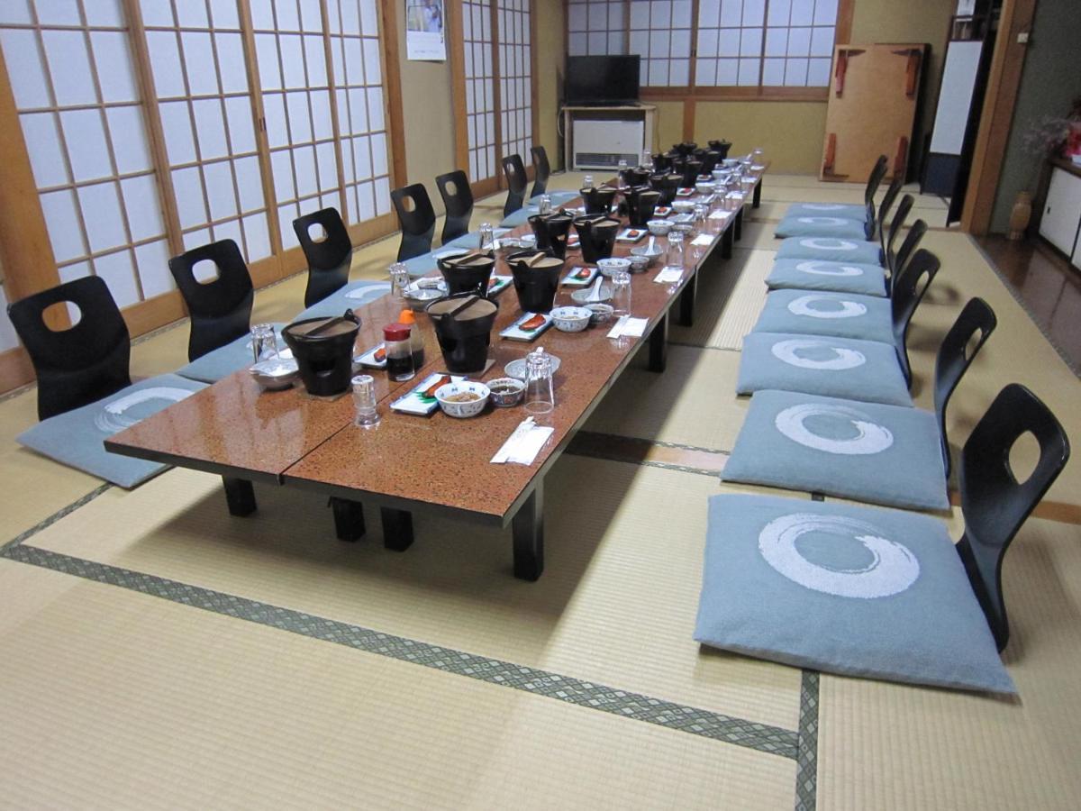 Hotel Minshuku Kobayashi à Narusawa Extérieur photo