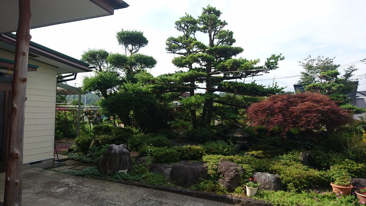 Hotel Minshuku Kobayashi à Narusawa Extérieur photo